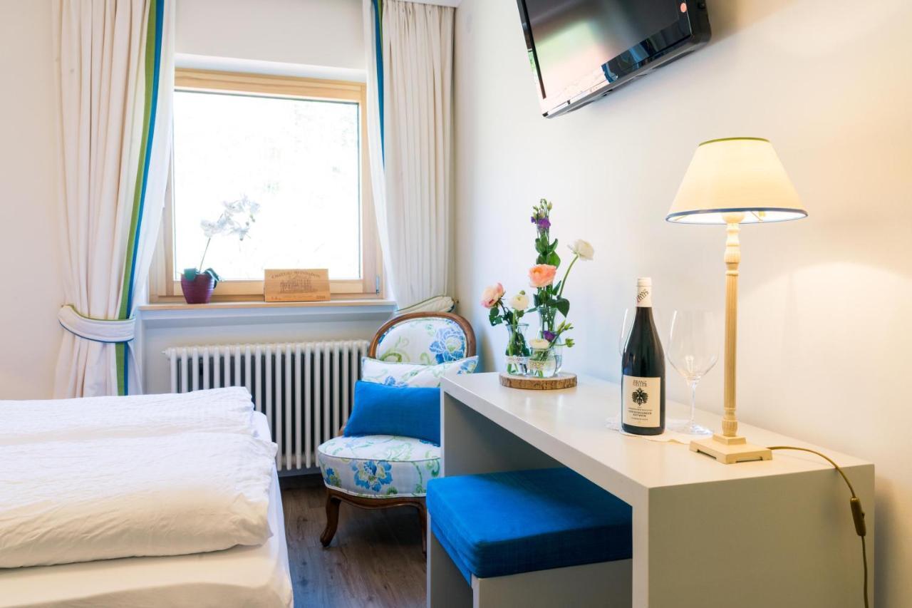 Goldener Adler Oberried - Hotel & Appartements Exterior foto